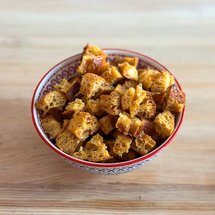 Bol de croûtons