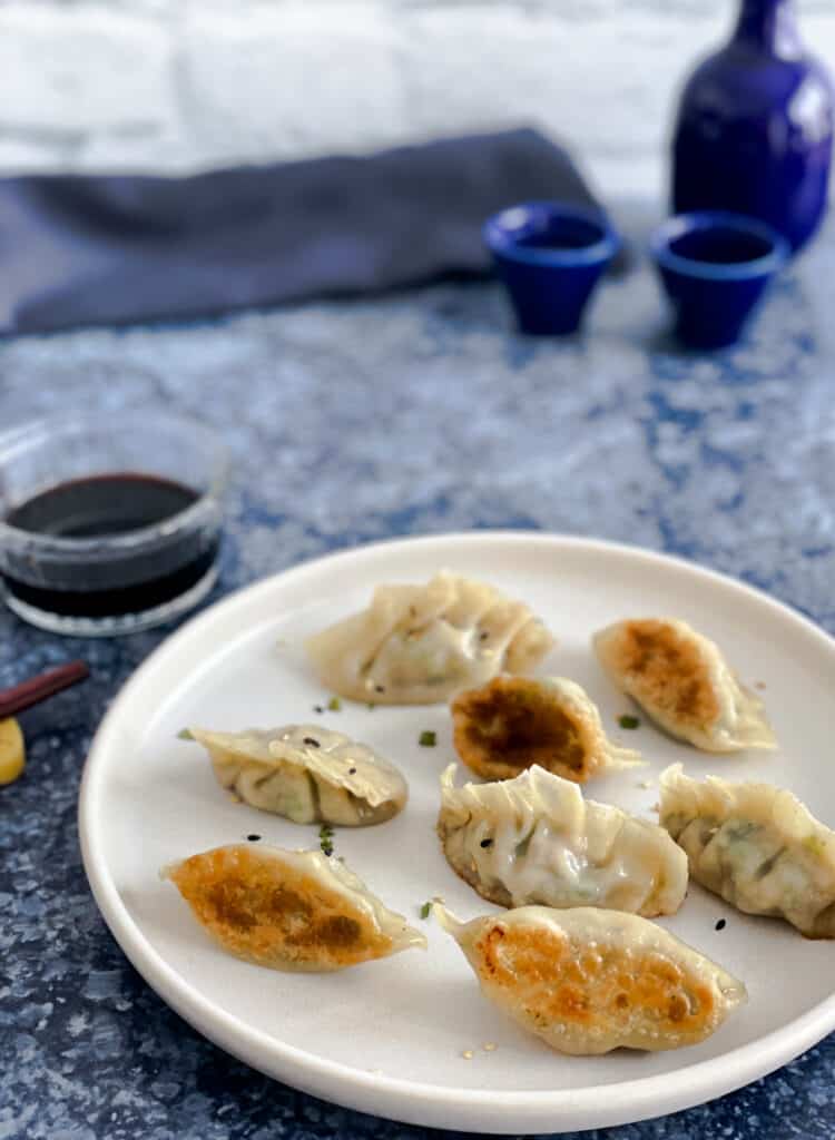 Dumplings cuits à la poêle, un peu comme des gyoza