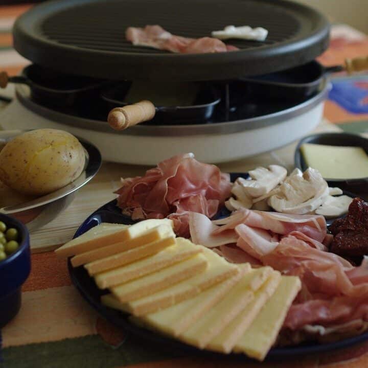Repas de raclette