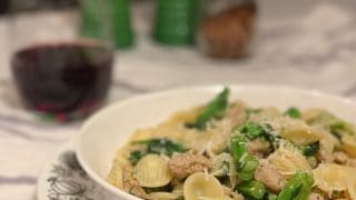 Orecchiette aux saucisses italiennes et rapinis
