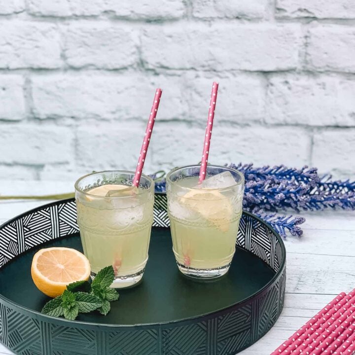 Limonade à la lime, citron et menthe