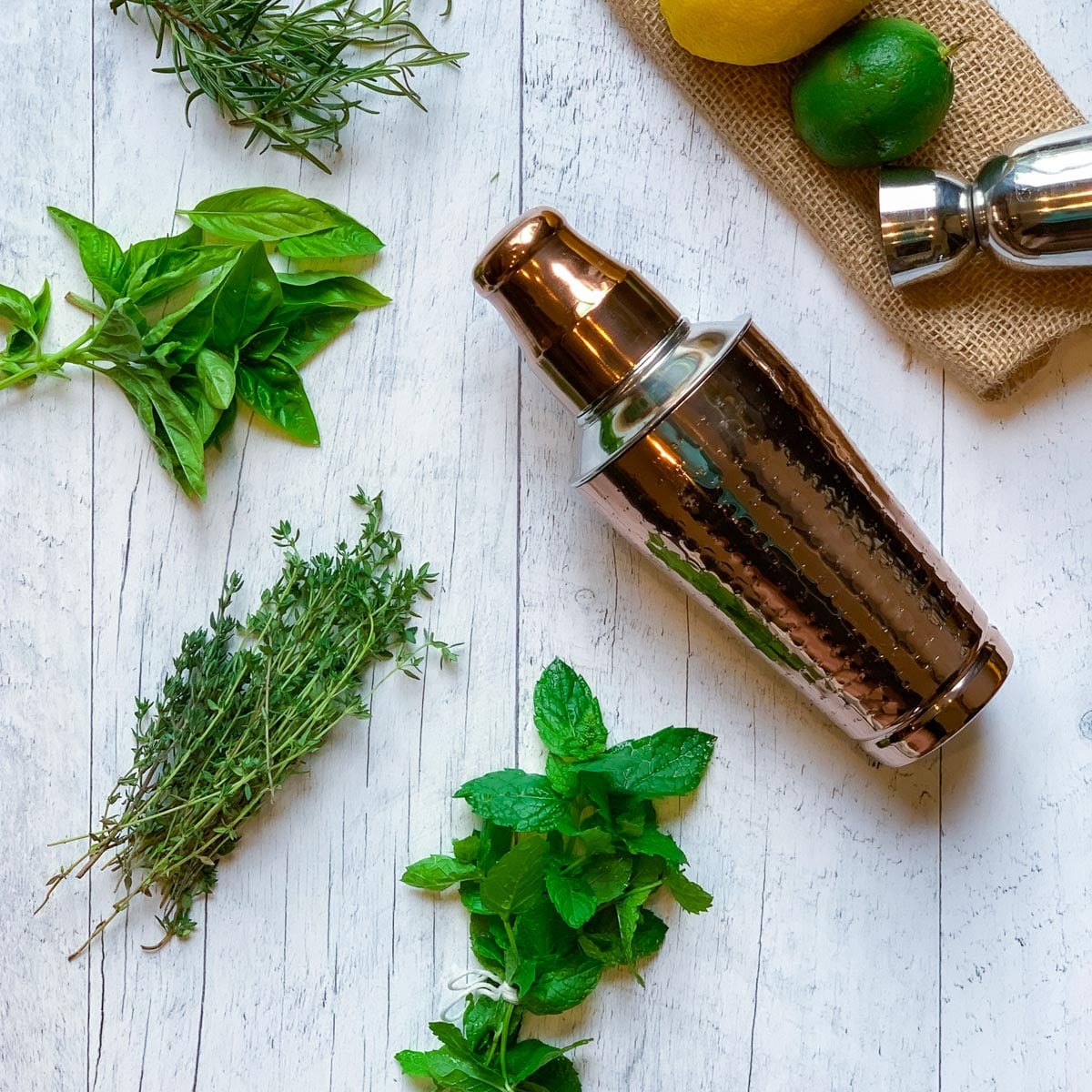 How to Use Herbs in Cocktails