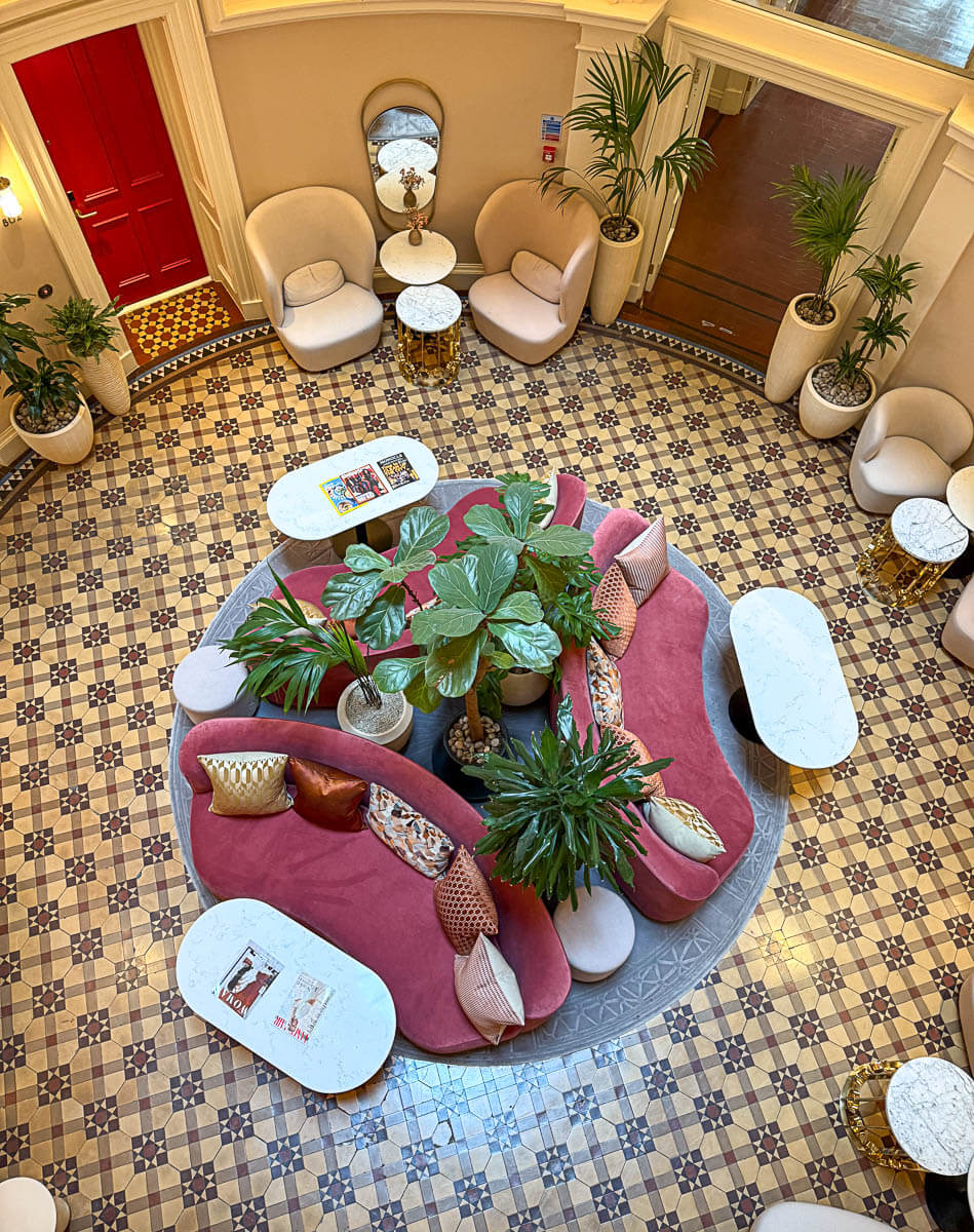 Un des lounges du Virgin Hotels Edinburgh