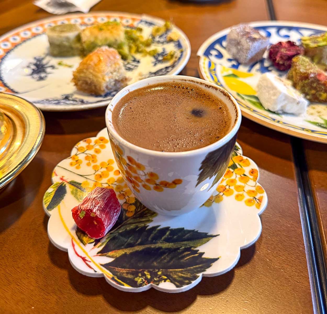 Café turc préparé à la main 