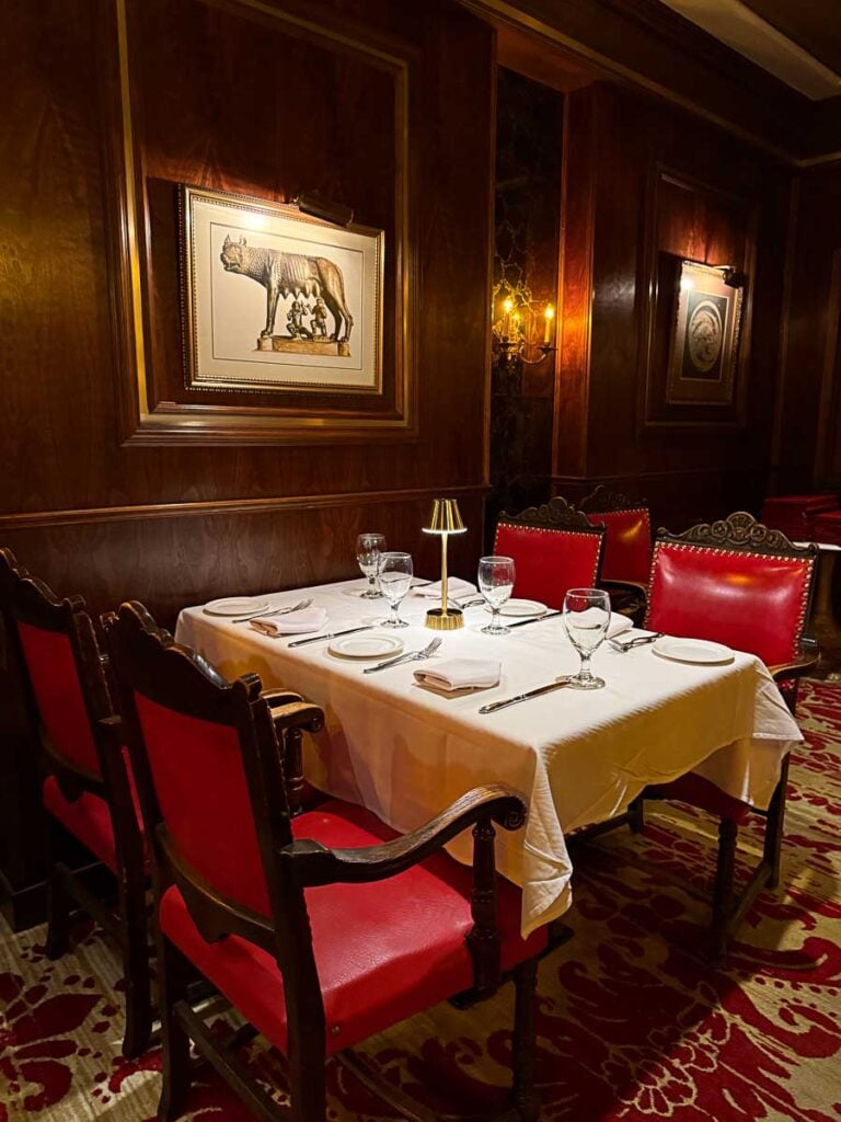 Caesar's Steakhouse - Calgary