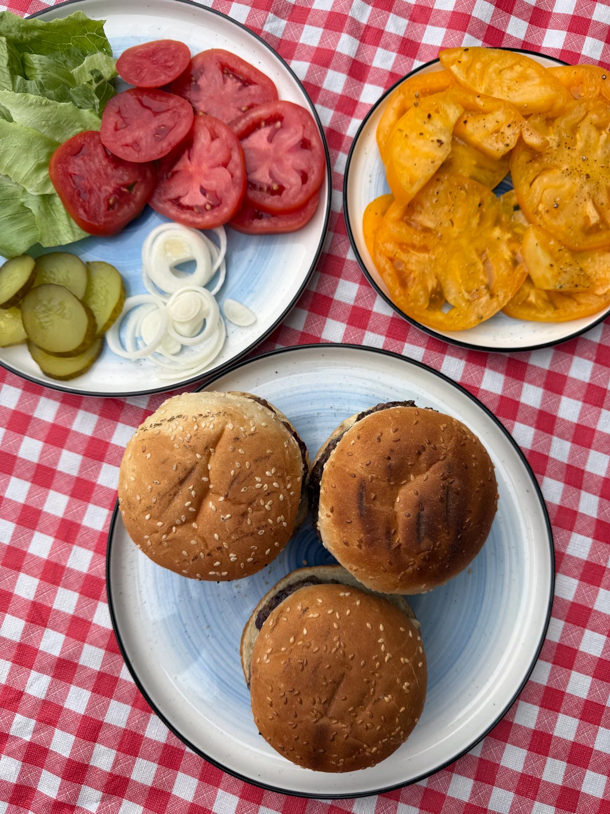 Hamburgers et leurs garnitures